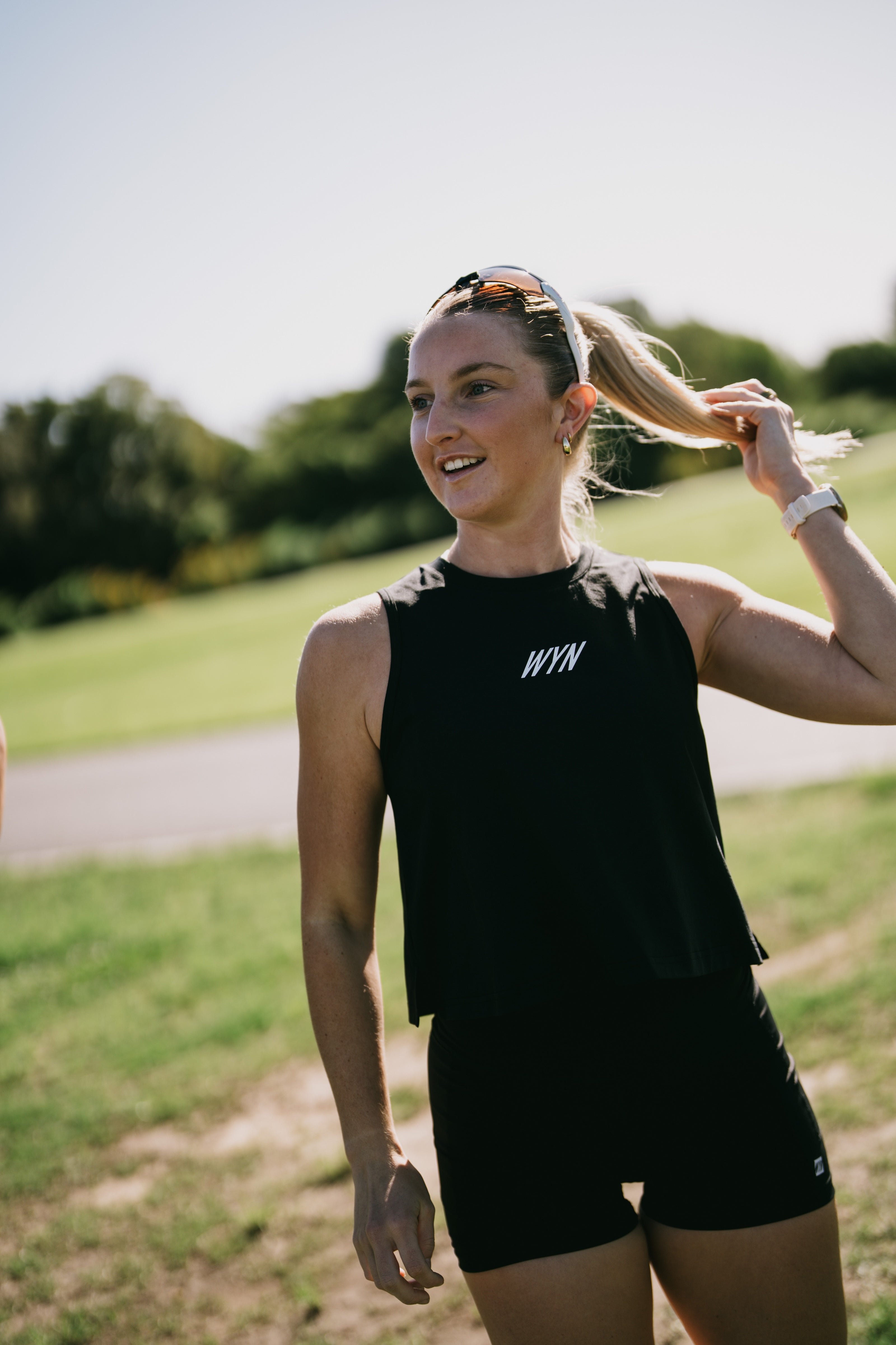 Women's Hybrid Tank - Black