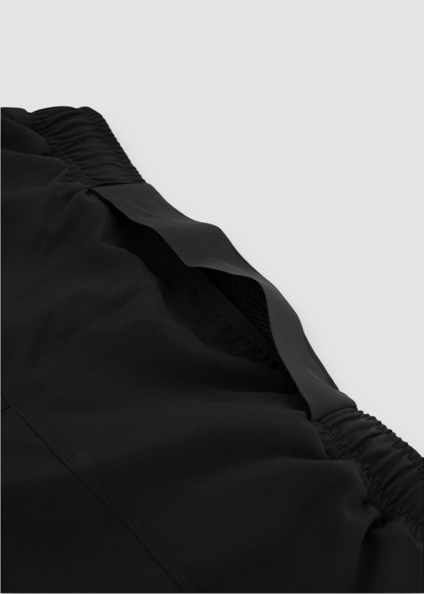 Men's Hybrid 2.0 Short (6")- Black