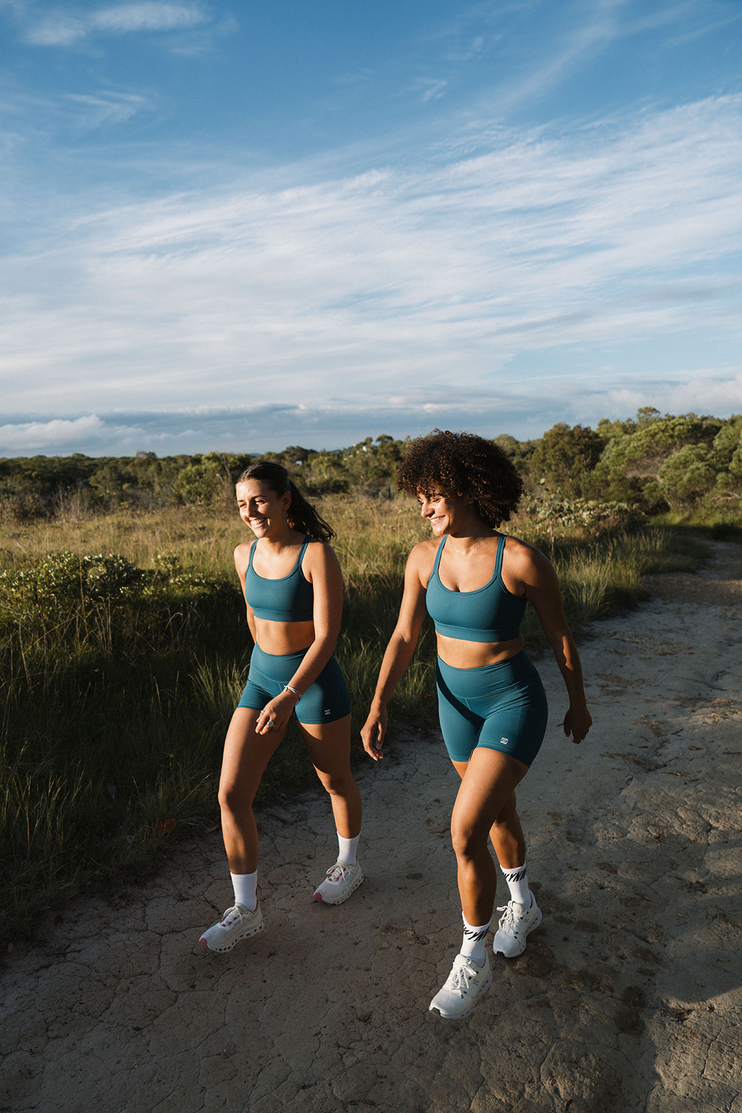 Women's Stride Shorts 4" - Jade