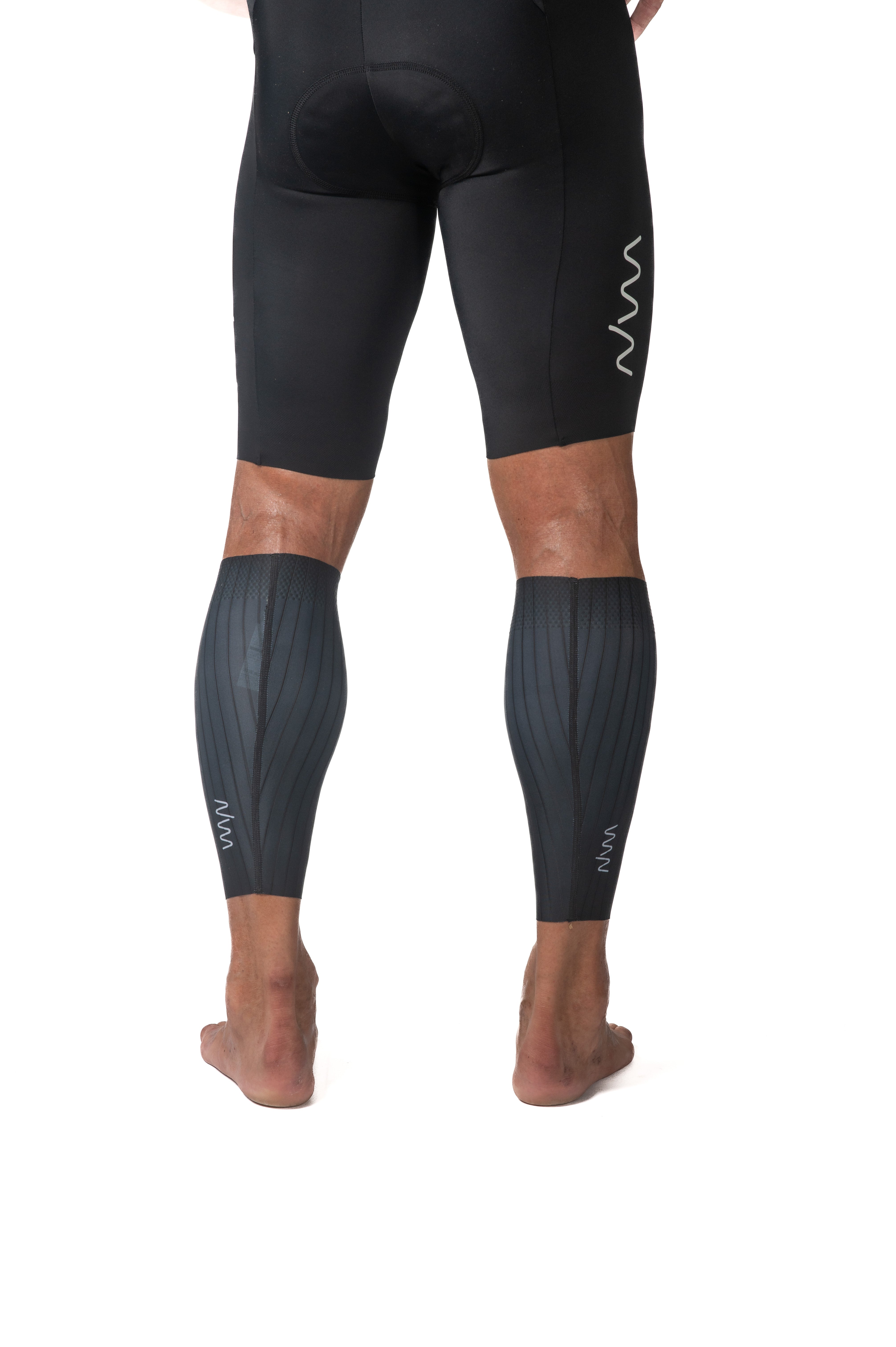 Unisex Aero Calf Sleeves - Black