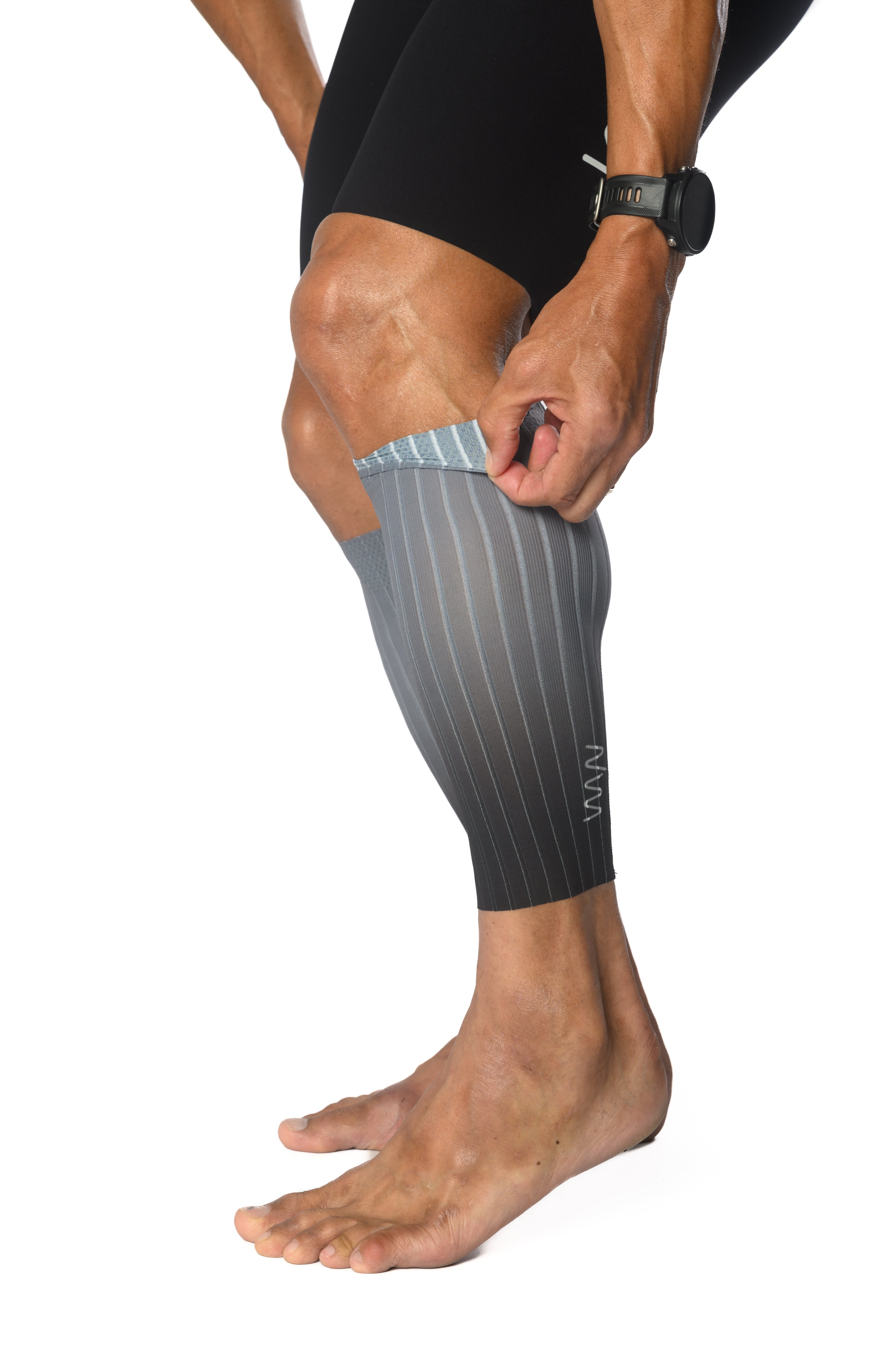 Unisex CdA Aero calf sleeve - Gunmetal Grey