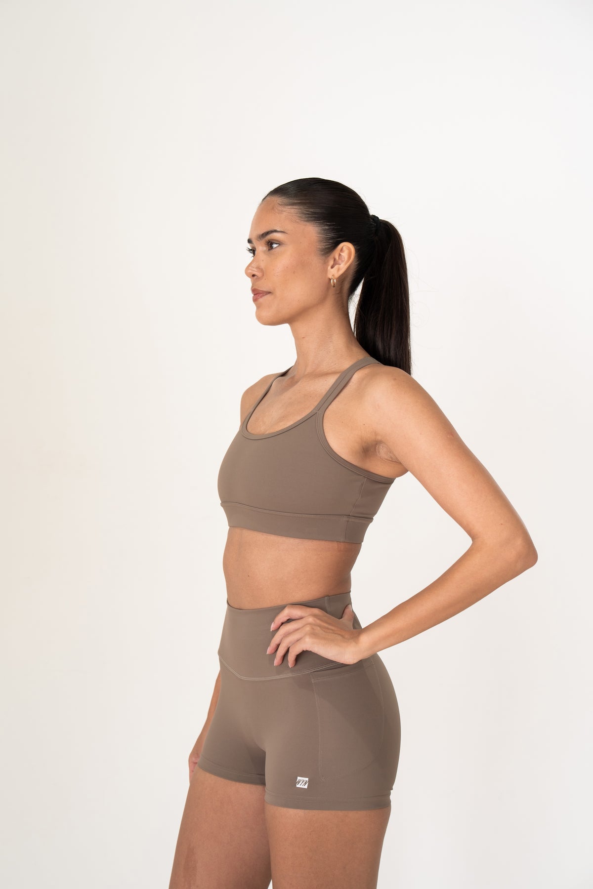 Women's Stride Seamless Front 2" Shorts - Truffle
