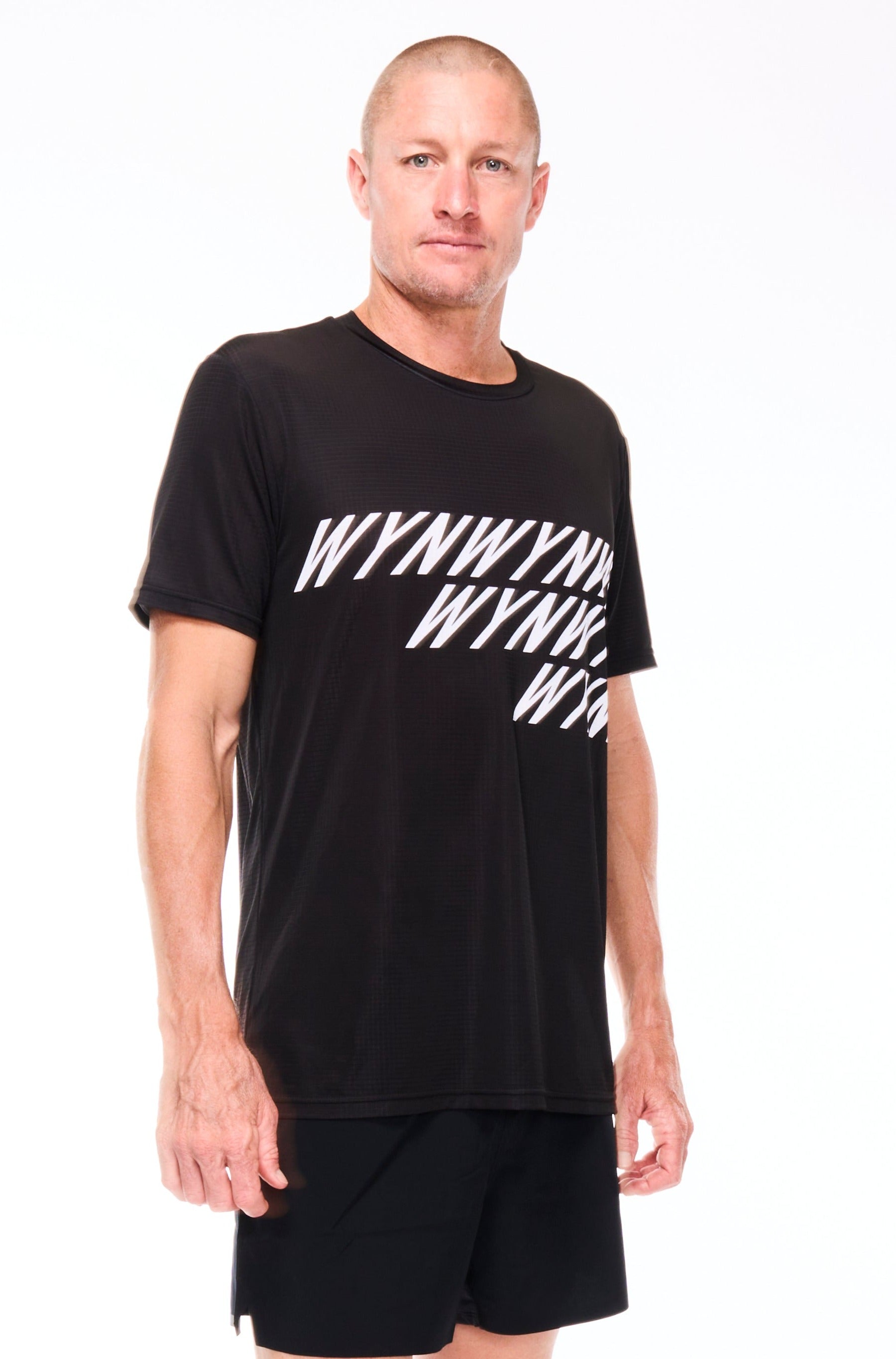 WYN Active Men's Fly Tee - Black