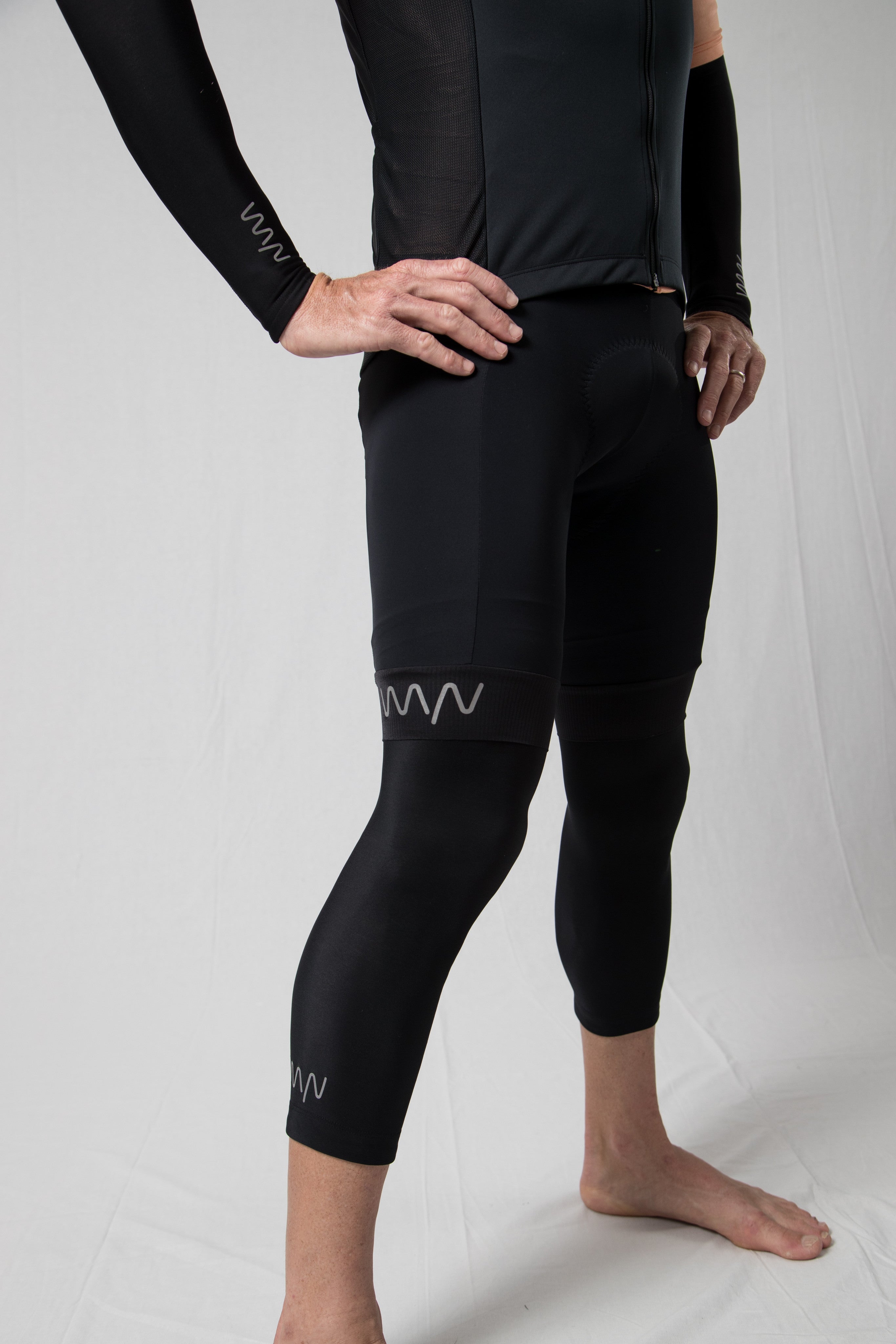 men's black knee warmers