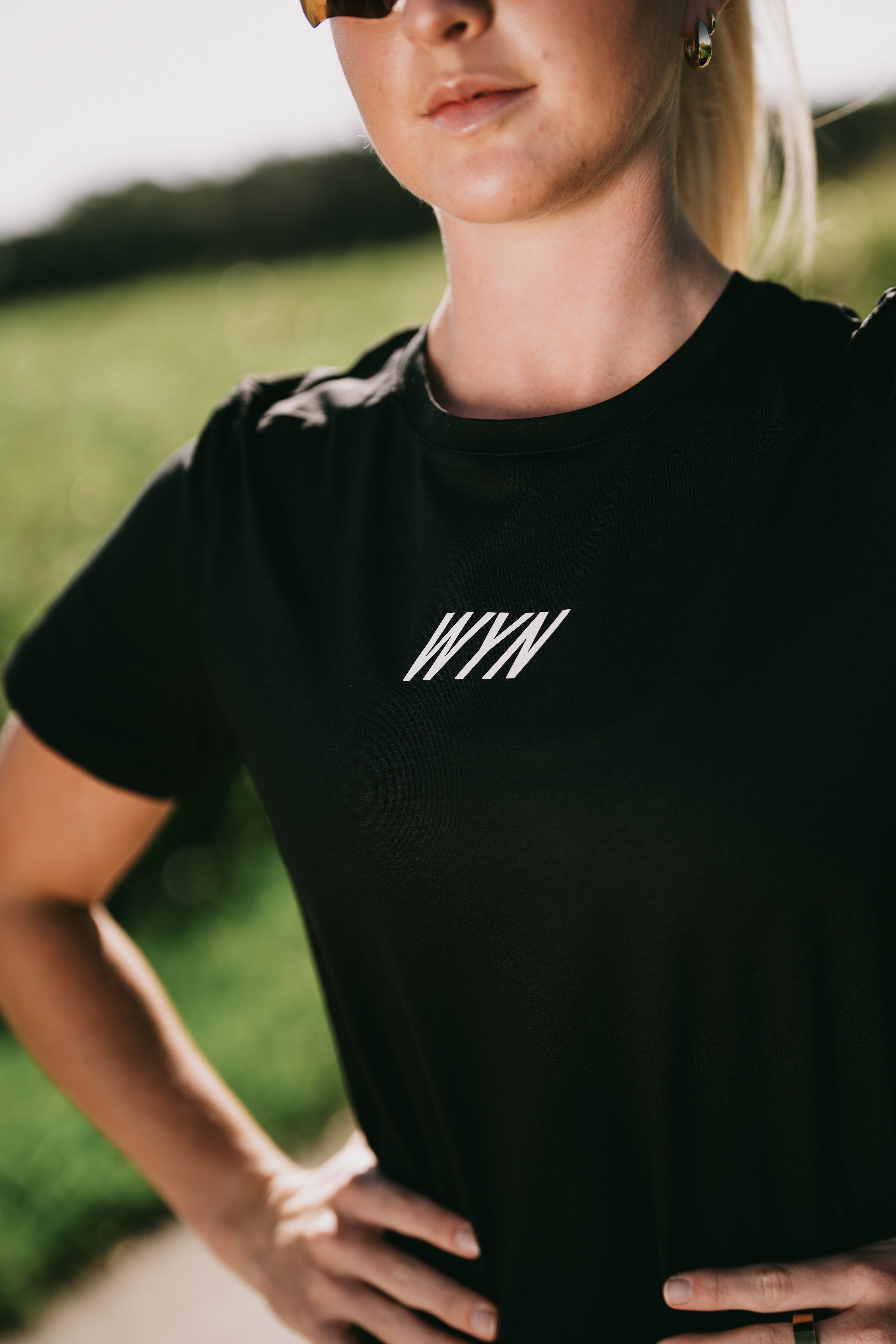 Women's Hybrid Tee - Black