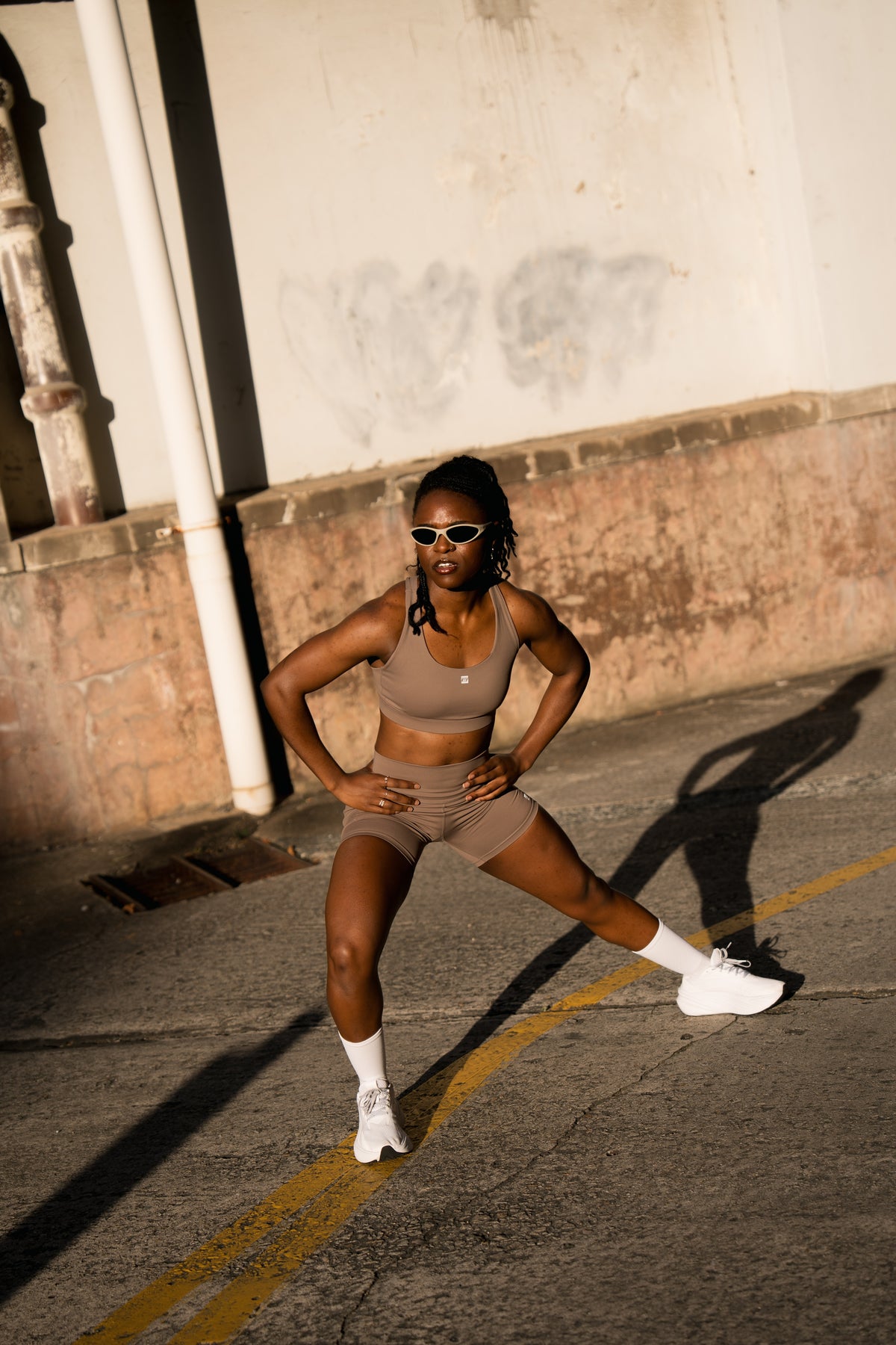 Women's Stride Shorts 4" - Truffle