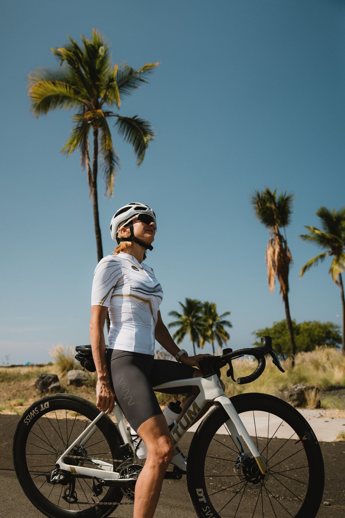Women's LUCEO Pro Racer Cycling Jersey - WC26