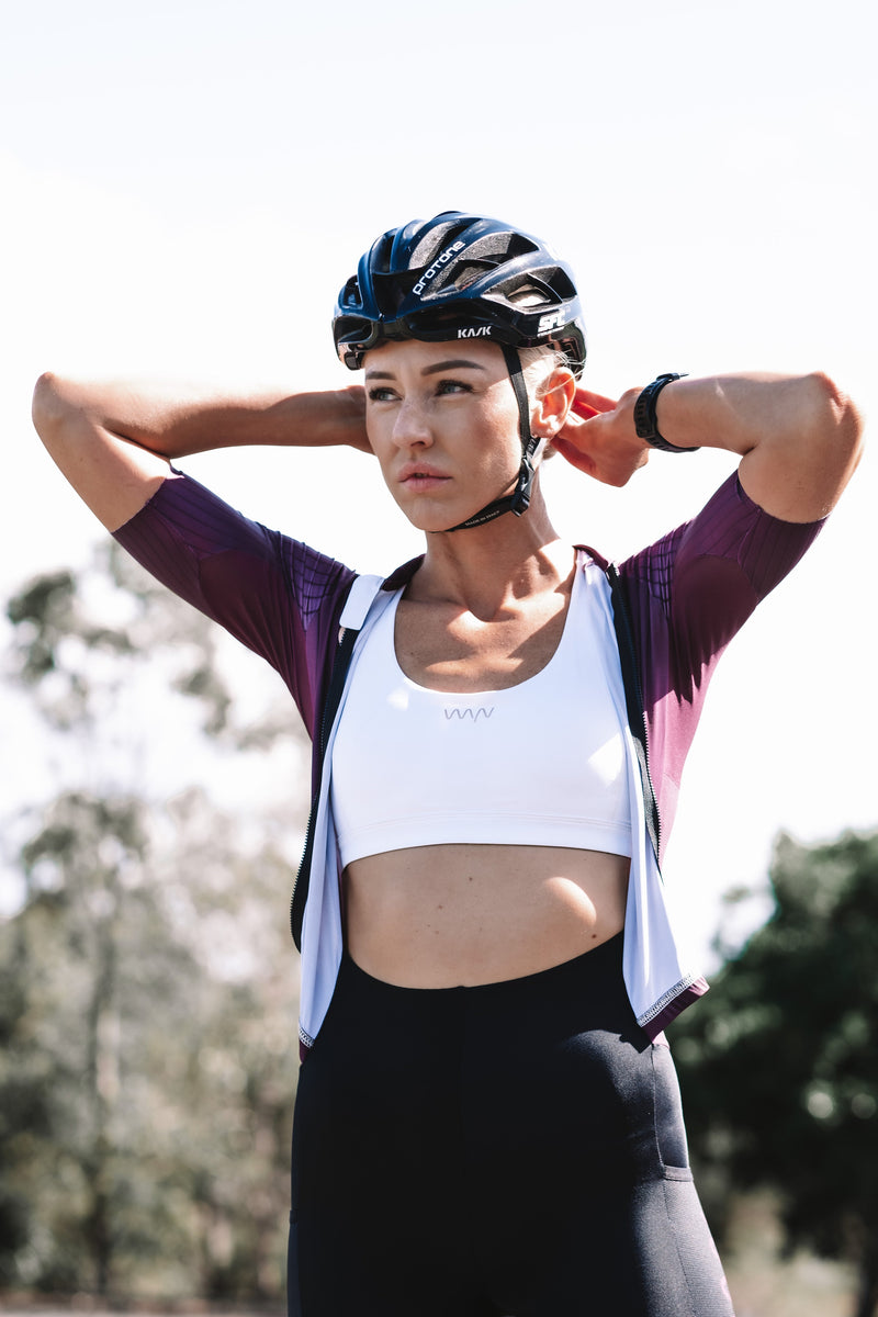 do. It. Now. sports bra - white