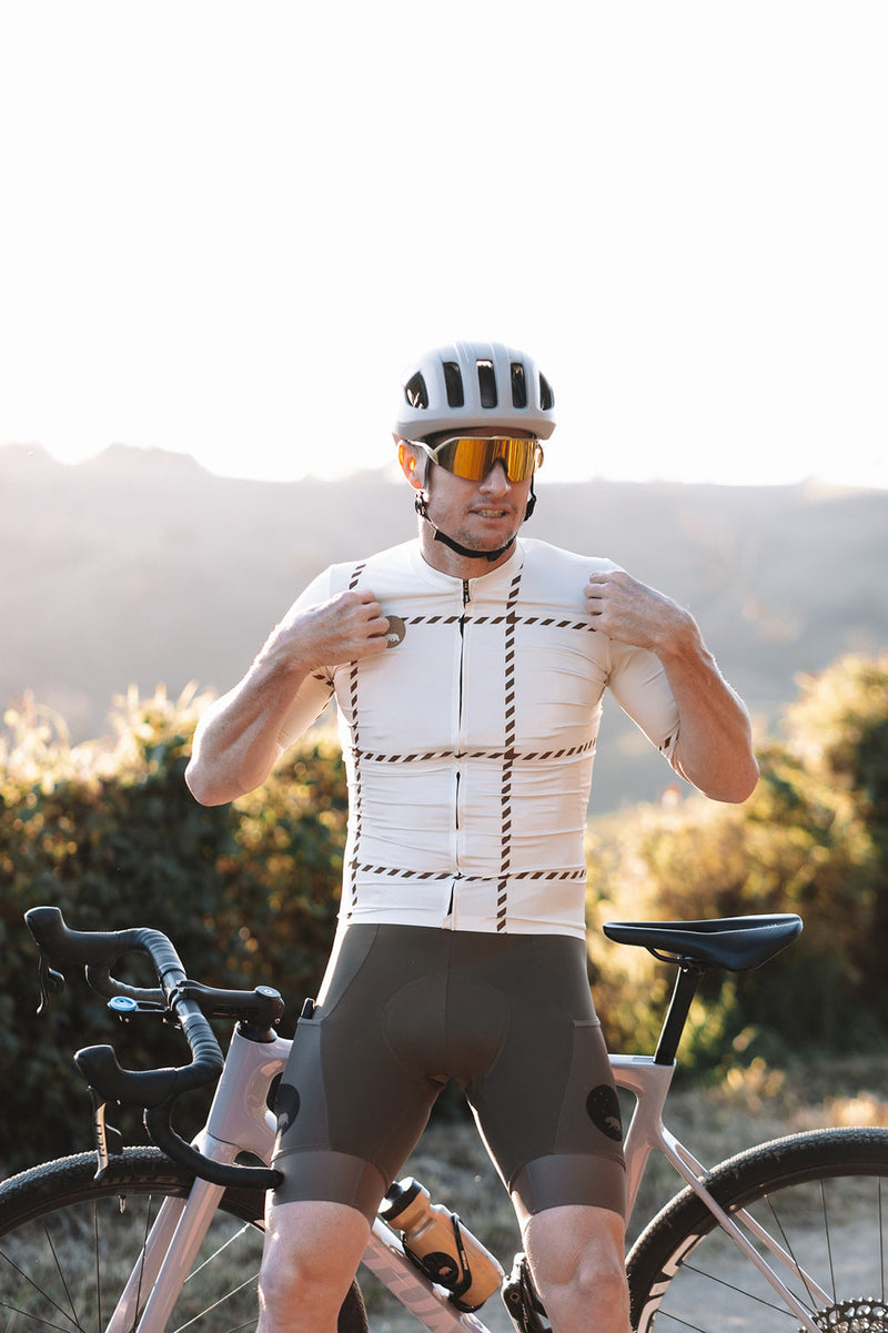 women's ROAM cycling bib shorts - mulberry – WYN republic